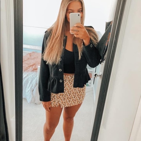 Forever 21 Dresses & Skirts - yellow mini skirt